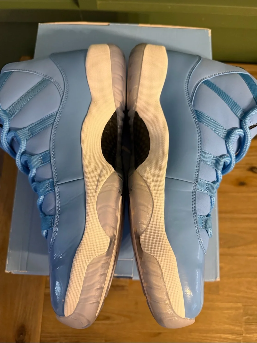 Air Jordan Pantone - 11s only
